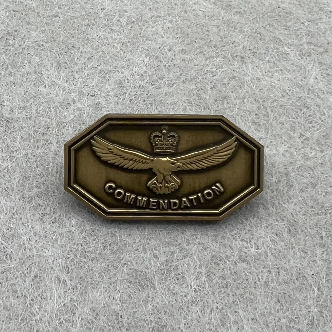 Royal Australian Air Force (Level 3 - Gold) Commendation Badge - Image 5