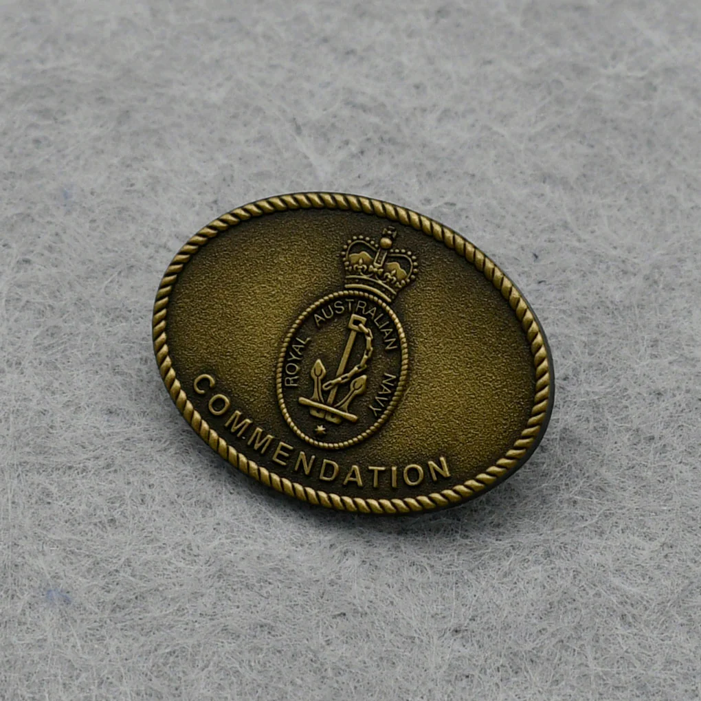 Royal Australian Navy (Level 3 - Gold) Commendation Badge - Image 3