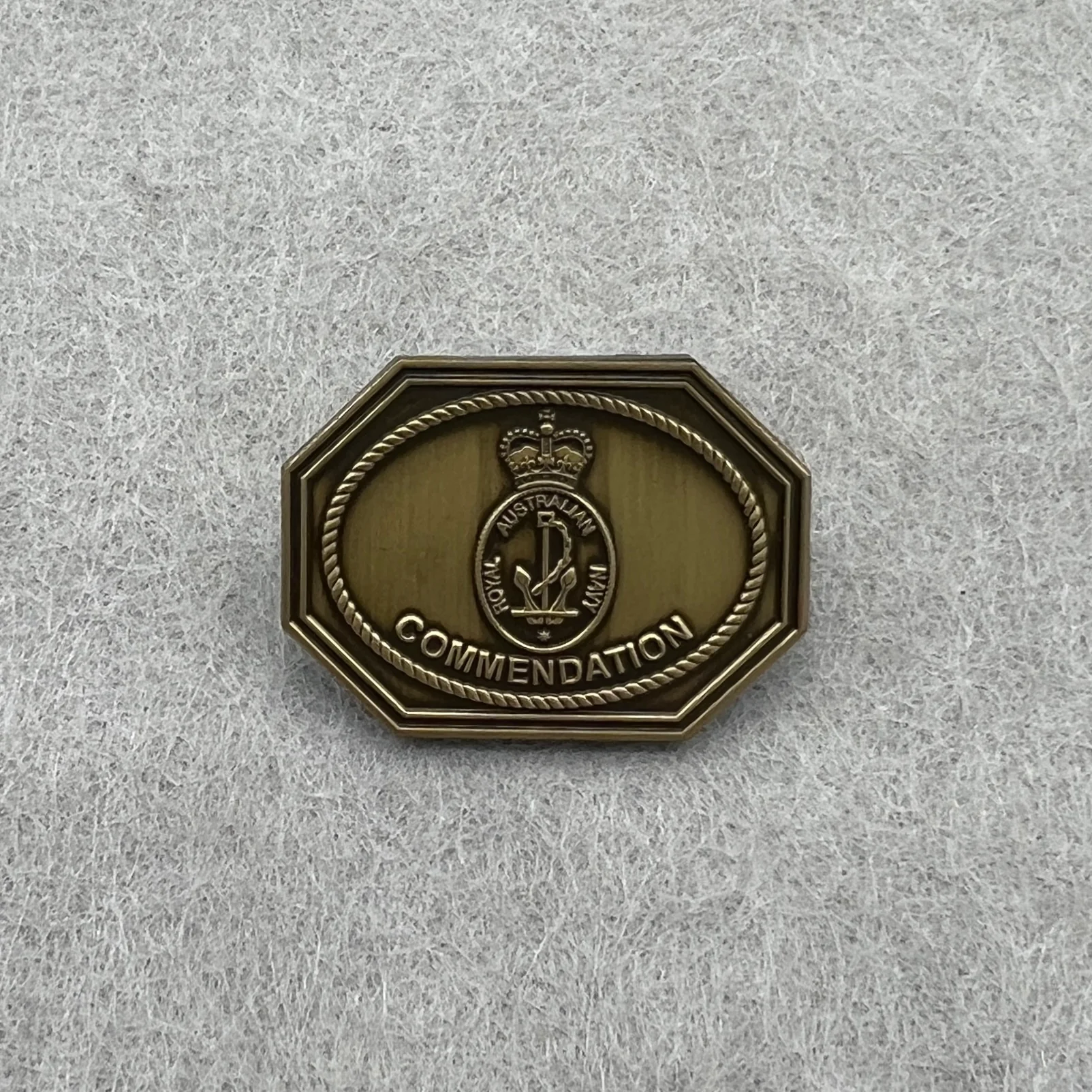 Royal Australian Navy (Level 3 - Gold) Commendation Badge - Image 5